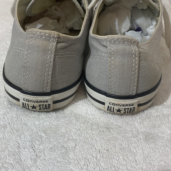 Converse All Star low women’s size 6 grey Chuck Taylor - Picture 5 of 8